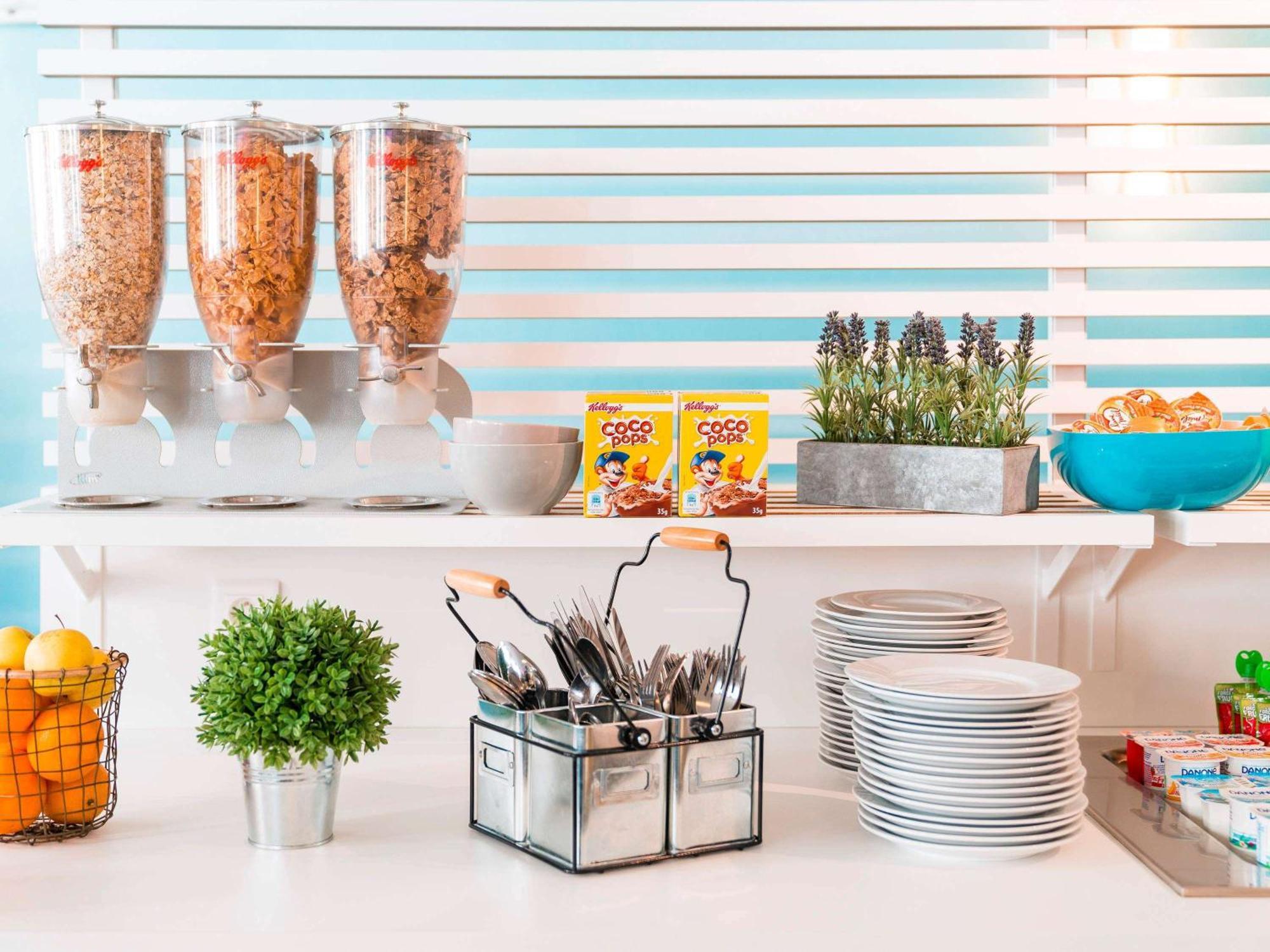 Ibis Styles Marseille Centre Prado Place Castellane Zewnętrze zdjęcie